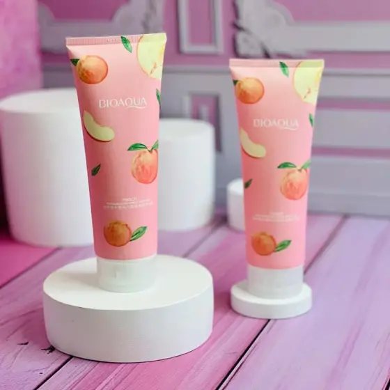 نمک بدن هلو بیوآکوا 250 میل-لایه‌بردار و روشن‌کننده