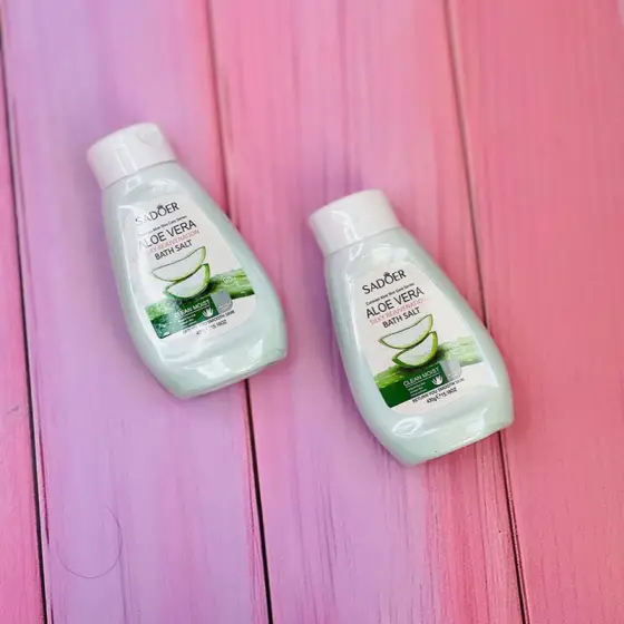 اسکراب و نمک بدن آلوئه‌ ورا (شامل شامپو بدن)