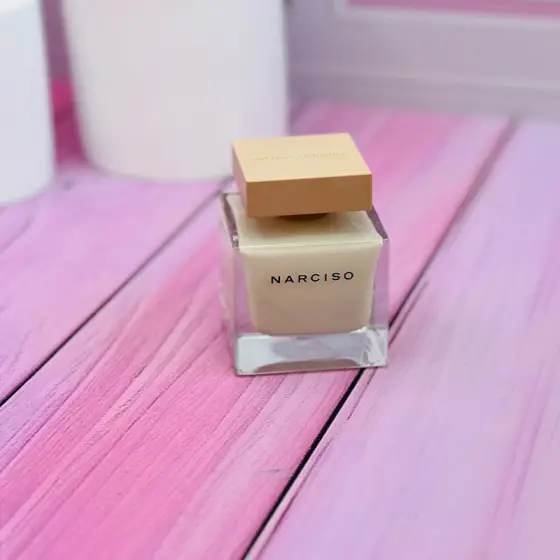 ادکلن زنانه نارسیسو رودریگز پودرای