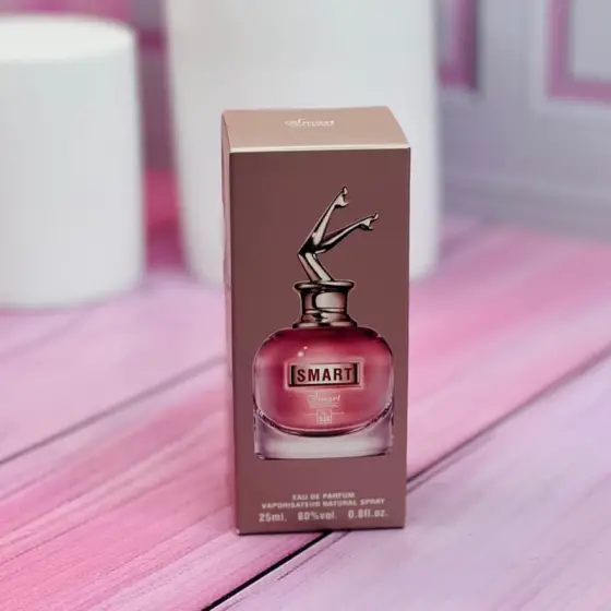 عطر زنانه اسمارت کالکشن مدل اسکندل کد 538 حجم 25 میل